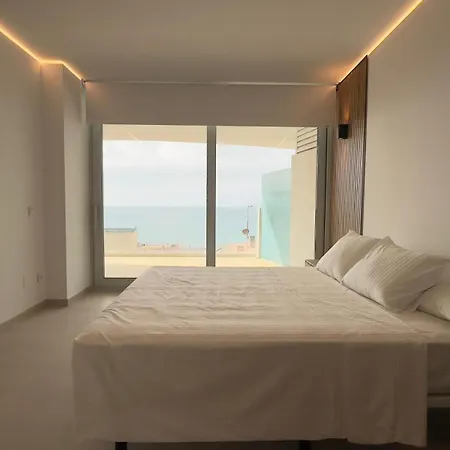Oasis Seaview Wave Collection 2bedroom شقة